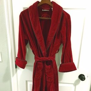 LAURA ASHLEY VELOUR ROBES BURGUNDY - ONE SIZE FITS